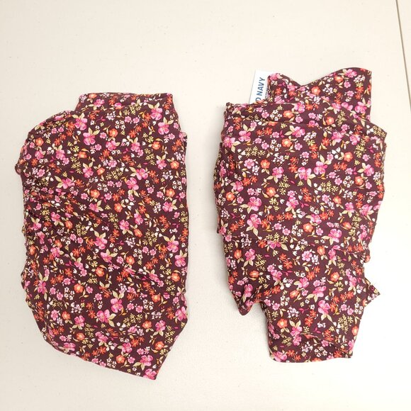 BUNDLE (2) NWT Old Navy Womens V Neck Floral Print Swing Cami Top Size 2X - Picture 2 of 4